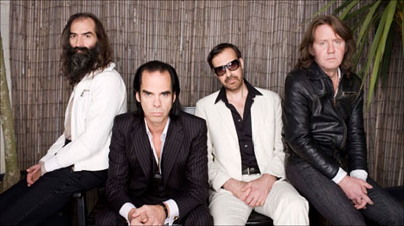 o-nick-cave-kai-oi-grinderman-anastatonoun-to-terra-vibe-park
