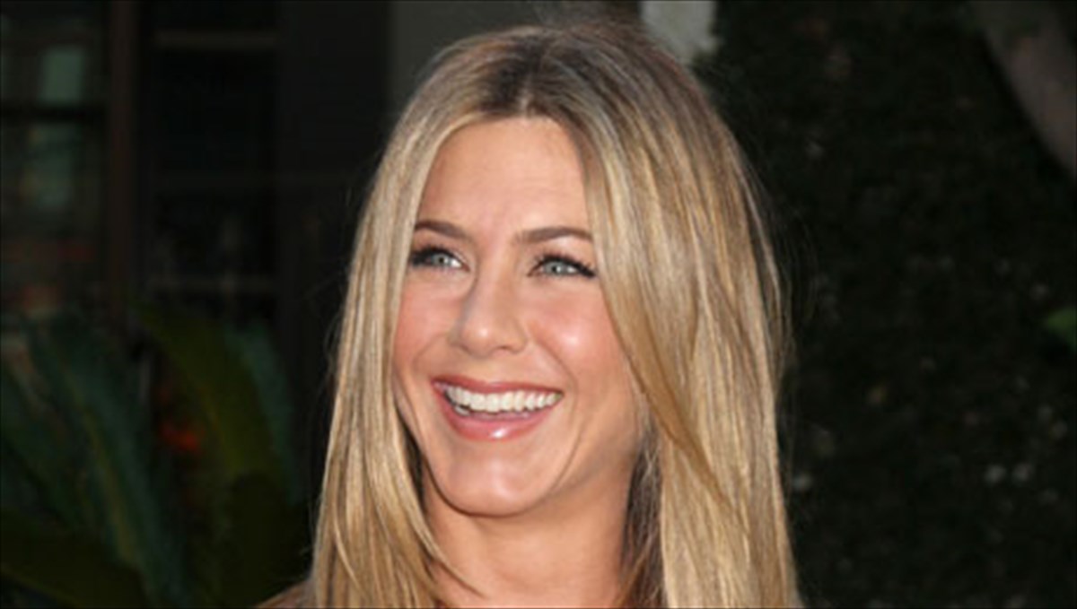 who-is-who-tzenifer-aniston