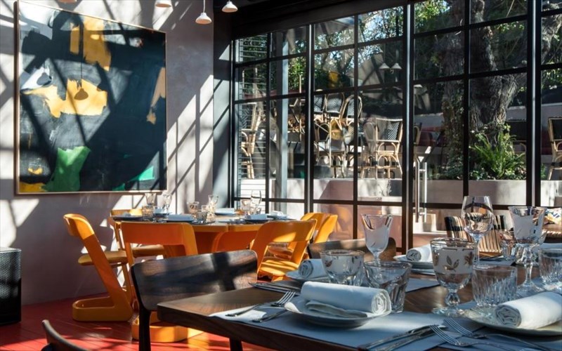 artisanal-lounge-and-gardens-stin-kifisia-murise-gallia