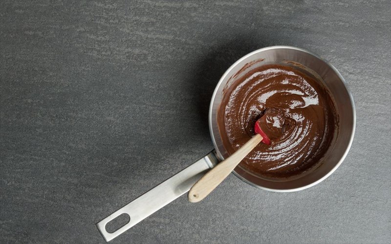 lioste-ti-sokolata-me-kolpo