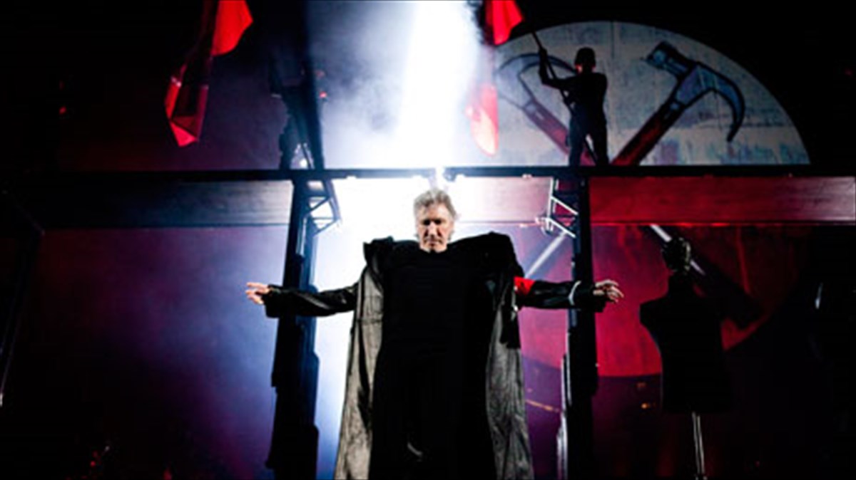 oi-pink-floyd-o-roger-waters-kai-i-istoria-tou-teixous-istoria-tou-teixous