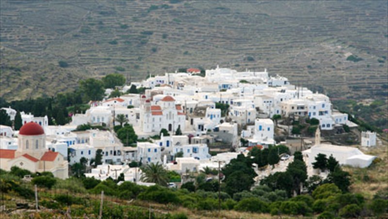 tinos-to-nisi-tis-panagias-kai-oxi-mono