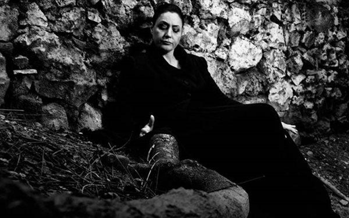 arketa-pia-me-tin-antela