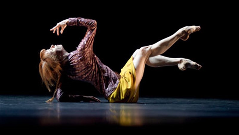 i-sulbi-gkilem-se-monterno-xoreutiko-repertorio