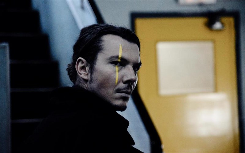 artoban-gkogk-aven-un-pistolet-kritiki-theatrou