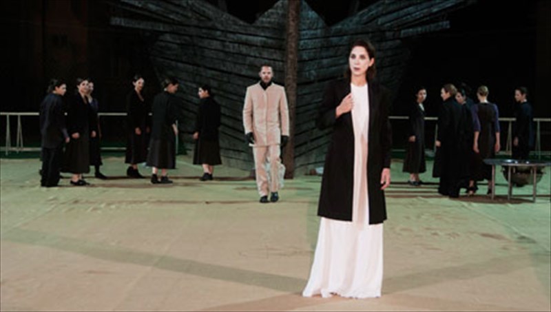 amalia-moutousi-kai-xristos-loulis-stin-epidauro