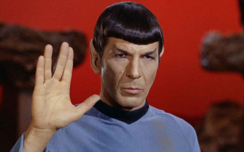espeusmena-sto-nosokomeio-o-mr-spock-mr-spock