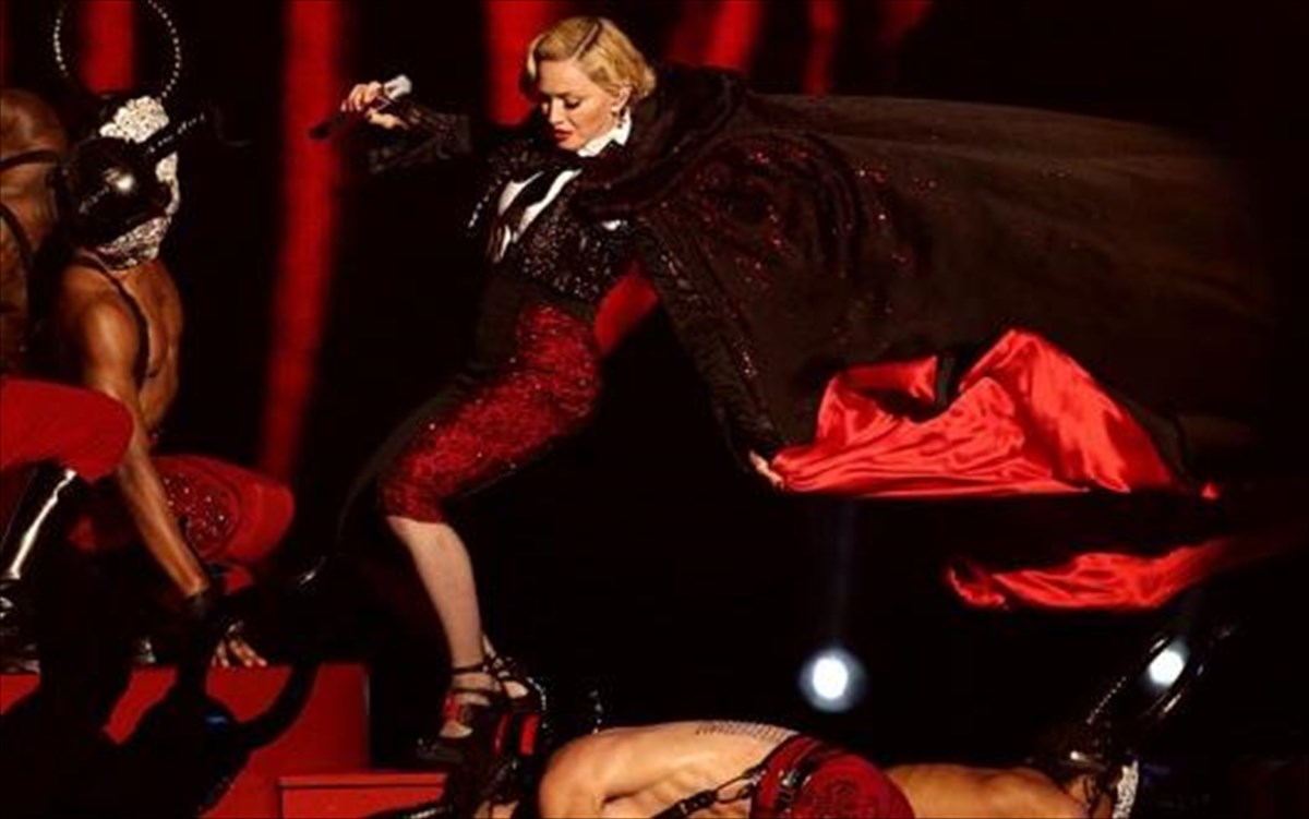 madonna-fall