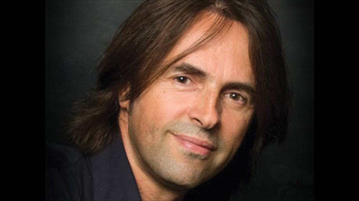 o-basilis-lekkas-me-agapimena-soundtrack-tou-miki-theodoraki