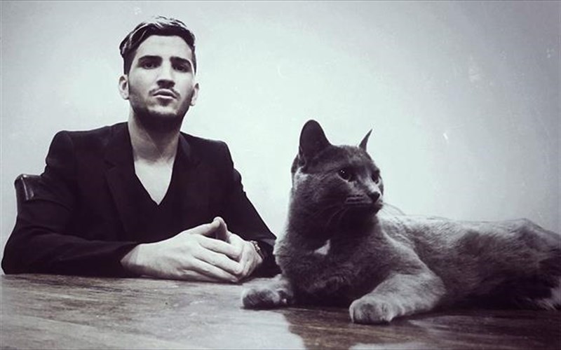 o-polusuzitimenos-danny-daze-sto-vice-versa