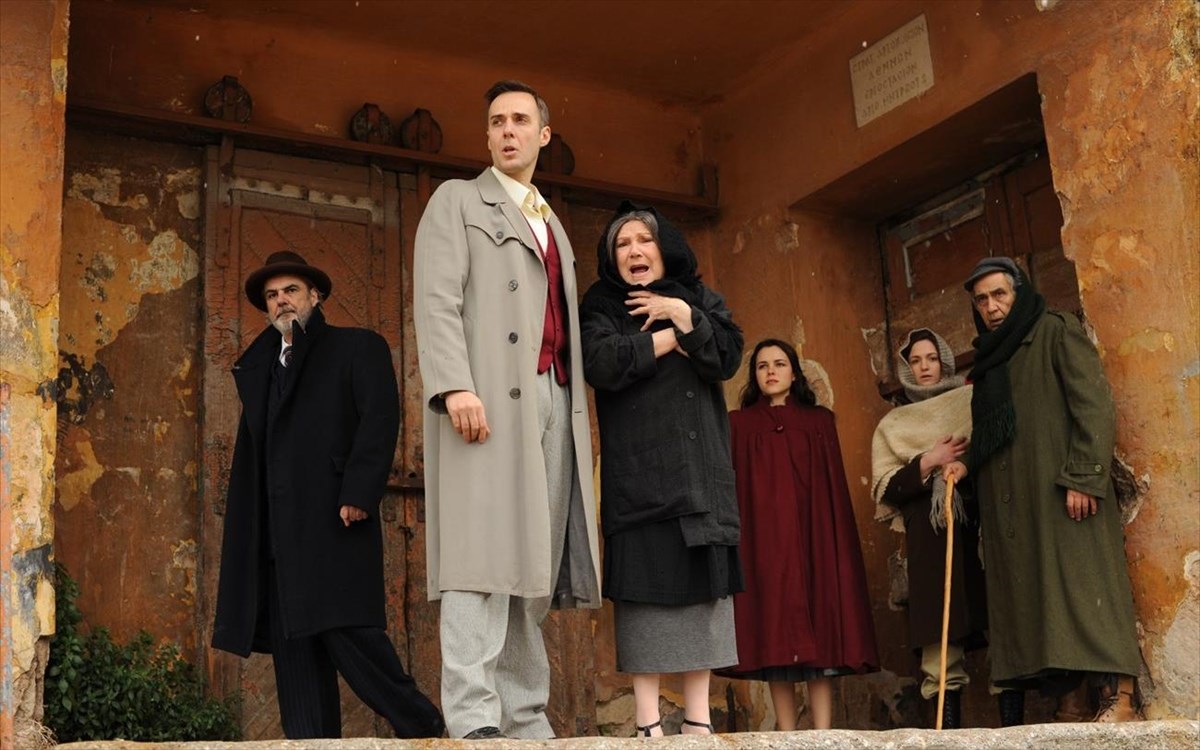 to-tragoudi-tou-nekrou-adelfou