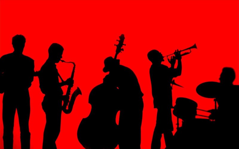 h-big-band-tou-dimou-athinaion-stin-texnopoli