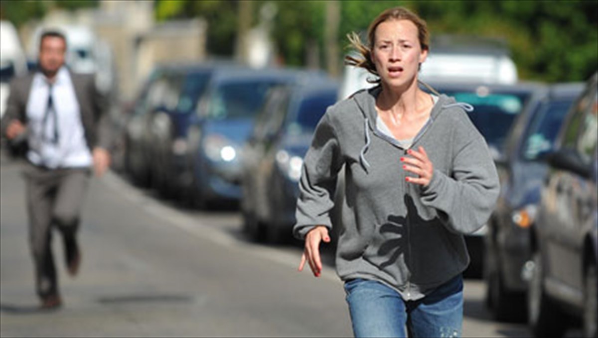 anthropokunigito-me-galliko-aroma