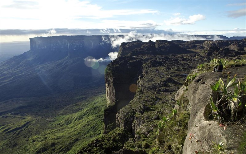 gnoriste-7-apo-ta-pio-mustiriodi-meri-tou-kosmou-apo-ta-pio-mustiriodi-meri-tou-kosmou