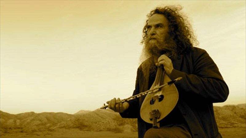 i-giorti-ton-anamniseon-epistrefei