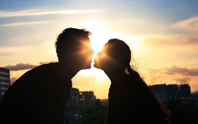 breite-tin-poiotita-sti-sxesi-sas