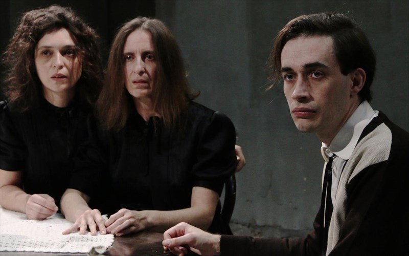 o-faethon-einai-i-pio-orimi-douleia-tou-dimitri-karantza-pio-orimi-douleia-tou-dimitri-karantza