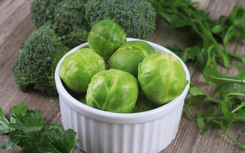 8-trofes-me-megali-periektikotita-se-futikes-ines-trofes-me-megali-periektikotita-se-futikes-ines