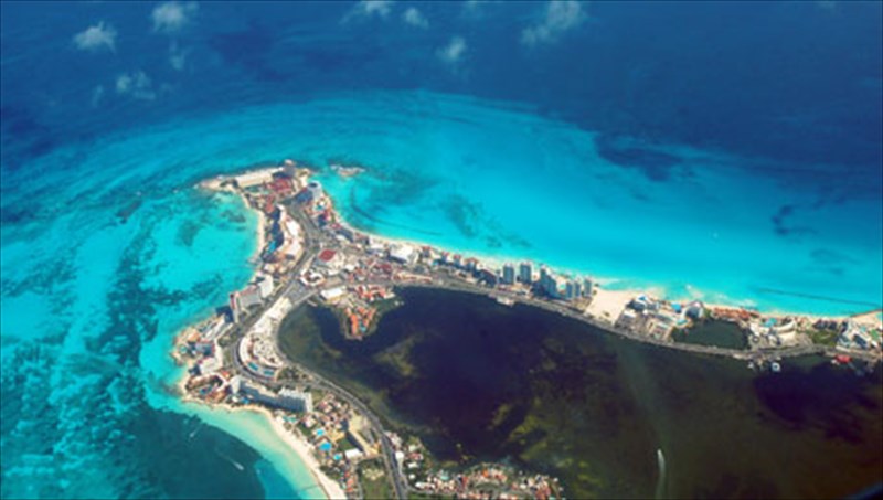 kankoun-taksidi-sti-meksikaniki-karaibiki