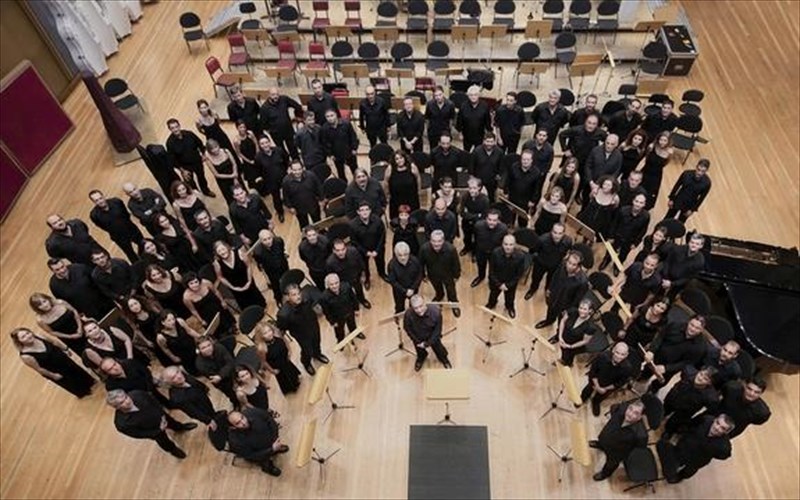 to-kukneio-asma-tou-motsart-sto-megaro