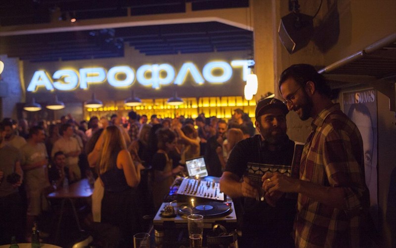 to-ending-party-tis-fortuna-records-gia-to-tesla