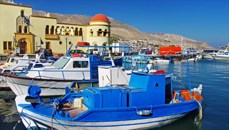 kalumnos-ena-nisi-pou-ta-sunduazei-ola-armonika