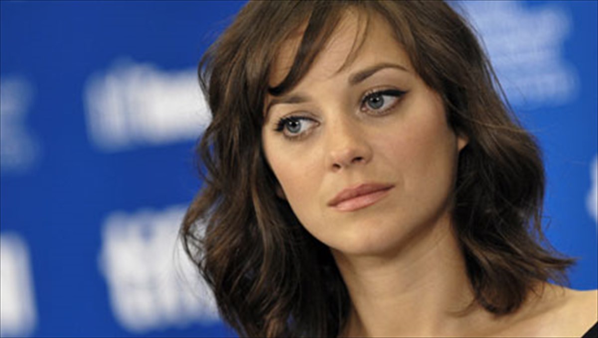 marion-kotigiar-dexetai-apeiles-gia-ti-zoi-tis