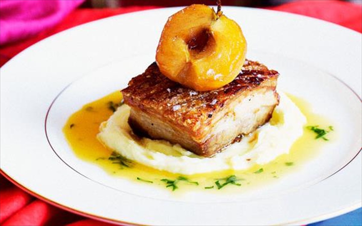 vein-cheesekaiwine-bar