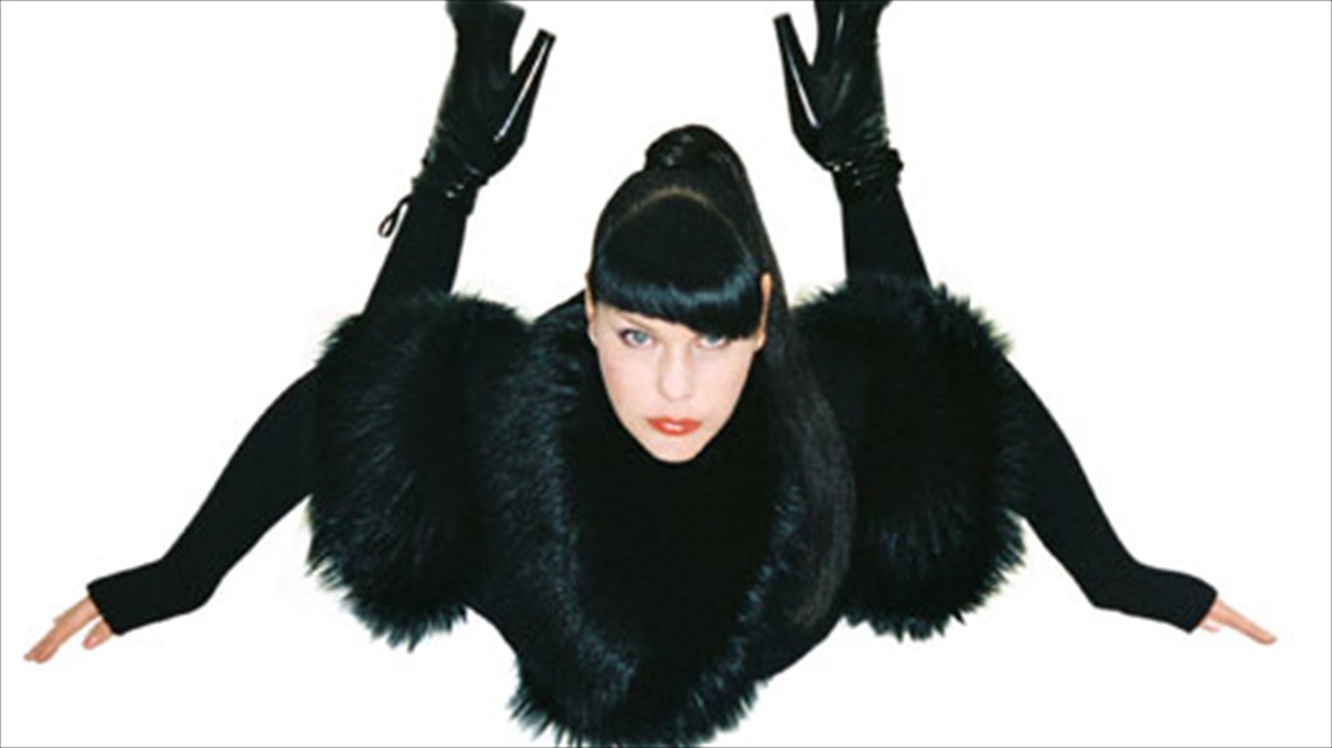 i-miss-kittin-ksesikonei-to-cavo-paradiso