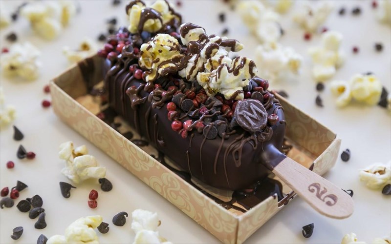 magic-athens-pleasure-store-epestrepse-kai-mas-bazei-se-peirasmo