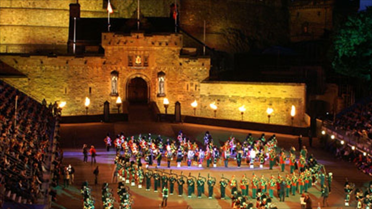 to-diethnes-festibal-edimbourgou-ksekina