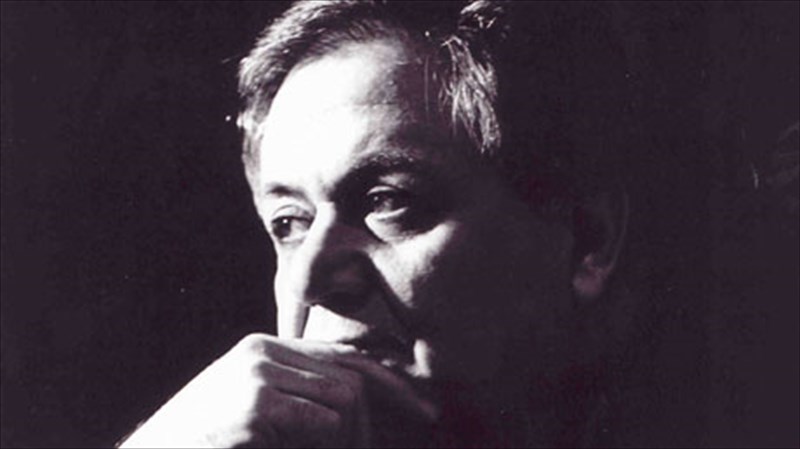 o-manos-xatzidakis-sunanta-tous-megalous-tis-tzaz