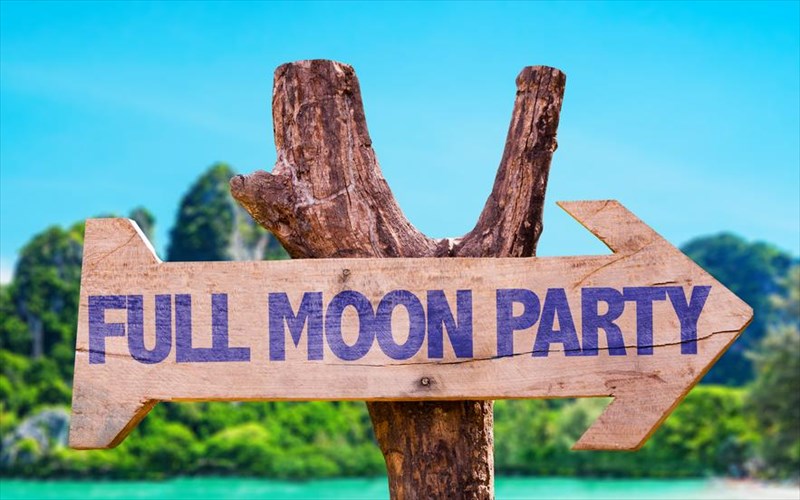 full-moon-parties-stin-athina