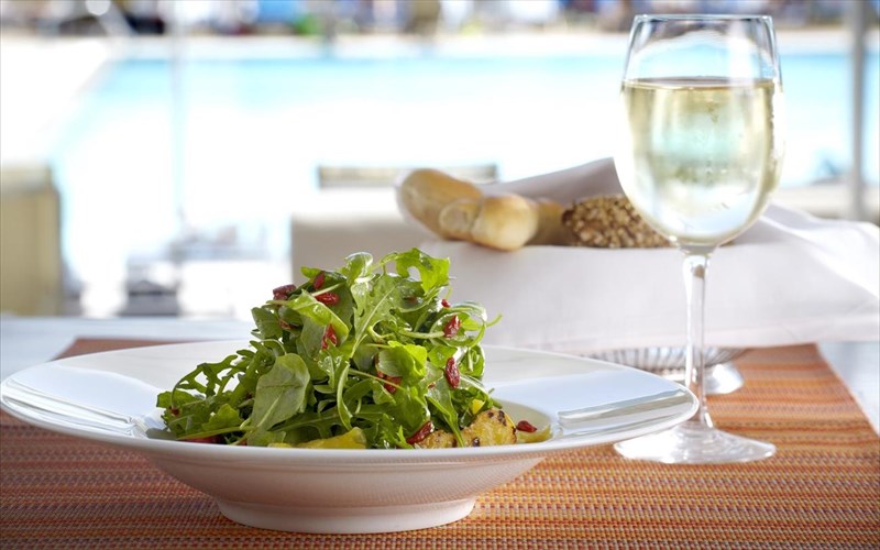 makroboutia-sto-kentro-tis-athinas