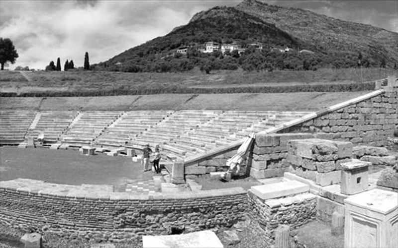 i-kalamata-kanei-to-proto-bima