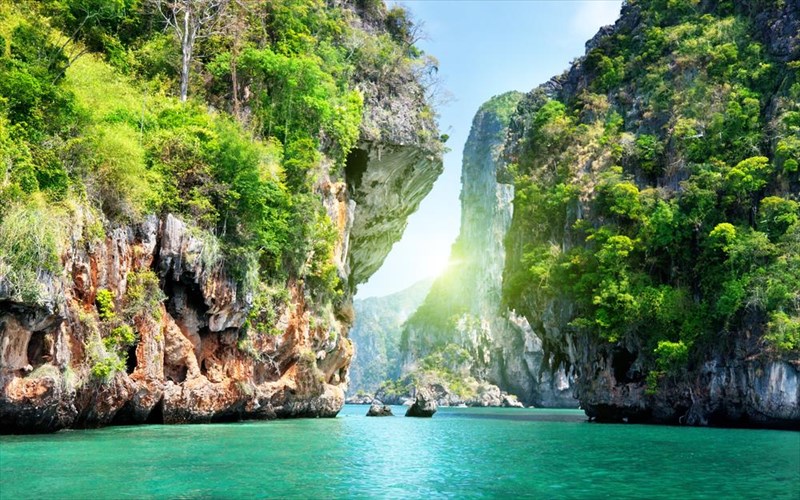 taksidi-me-sakidio-9-xores-gia-oikonomikes-diakopes-xores-gia-oikonomikes-diakopes