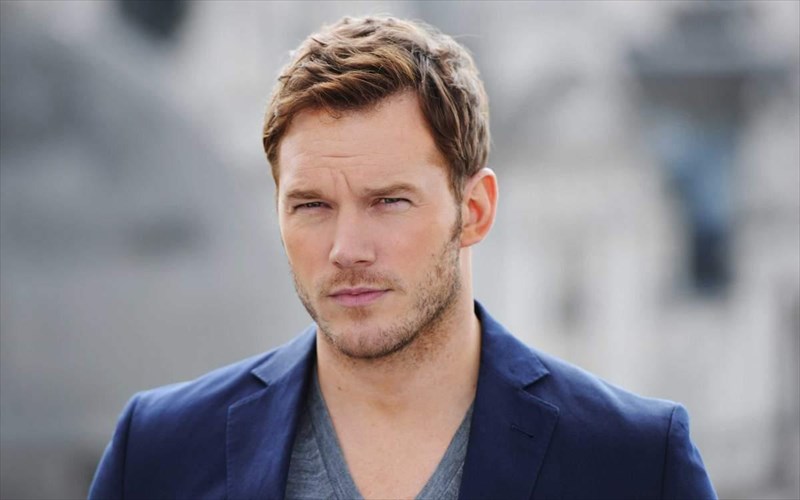 o-chris-pratt-einai-o-star-tis-diplanis-portas-star-tis-diplanis-portas