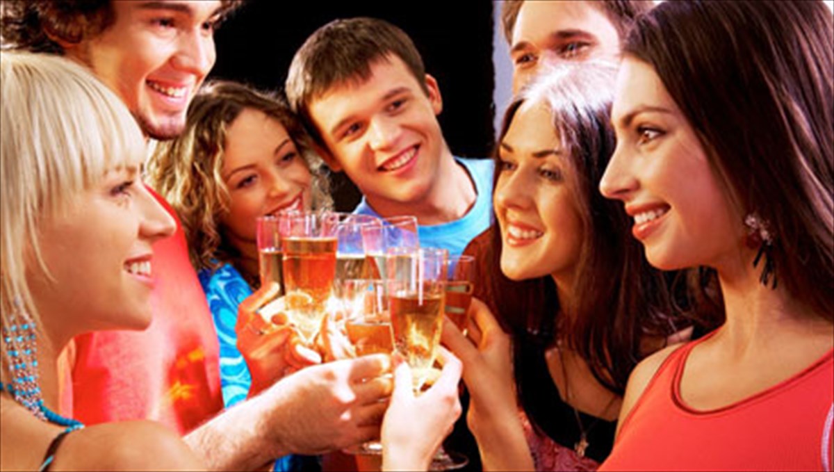 ksenuxtia-kai-katathlipsi-poso-sundeontai