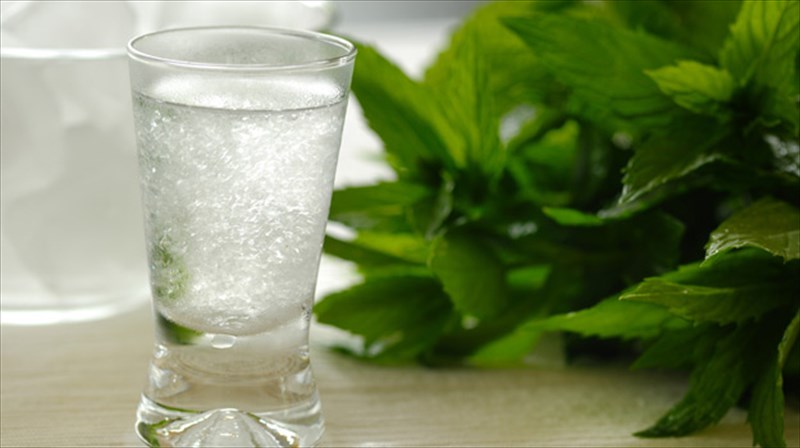 giorti-tsipourou-sti-thessaloniki