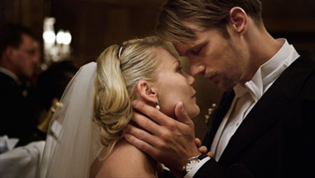 mia-omorfi-tainia-gia-to-telos-tou-kosmou