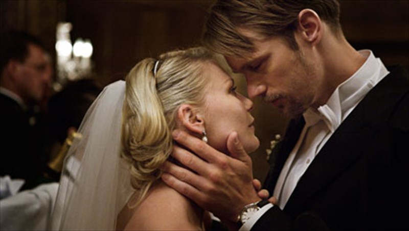 mia-omorfi-tainia-gia-to-telos-tou-kosmou