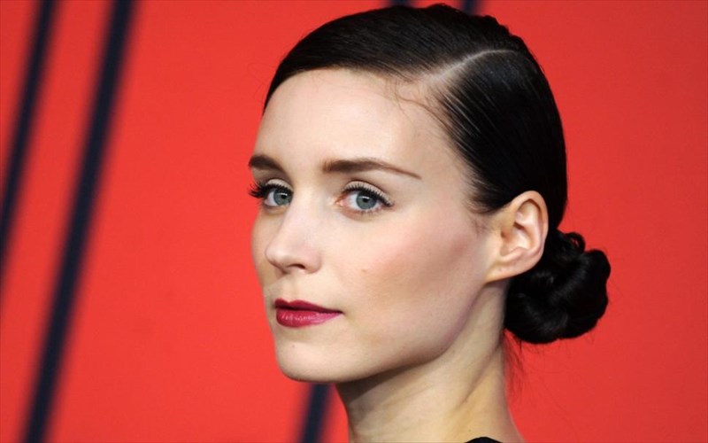i-rooney-mara-se-outopiki-sunantisi-me-ton-david-fincher