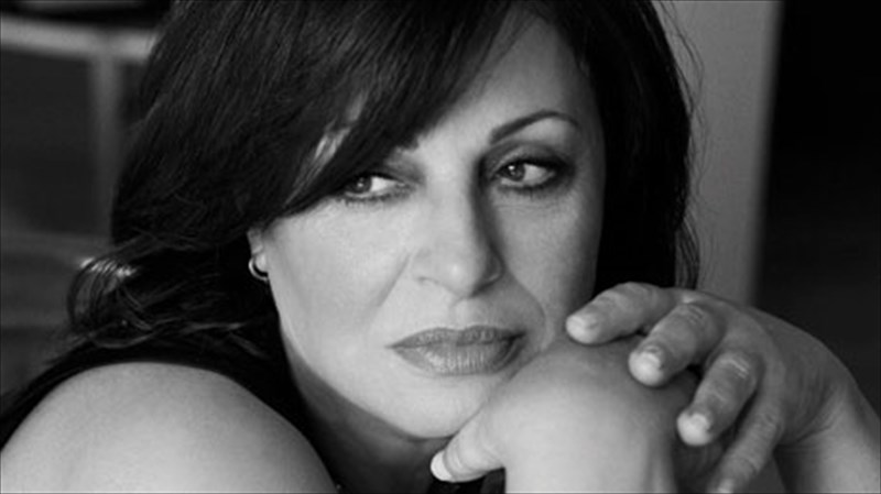 i-xaris-aleksiou-sto-sinema-tou-nino-rota