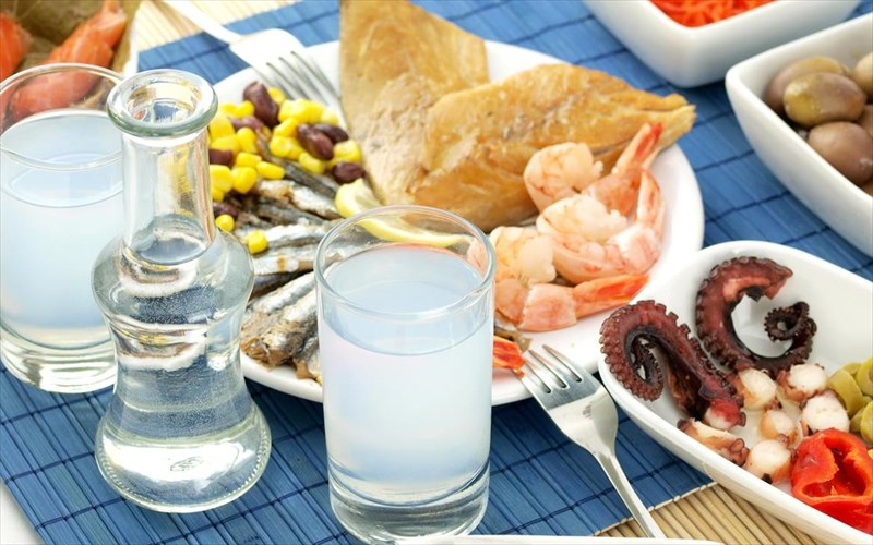 6-ouzeri-stin-athina-gia-na-pane-ta-farmakia-kato-ouzeri-stin-athina-gia-na-pane-ta-farmakia-kato