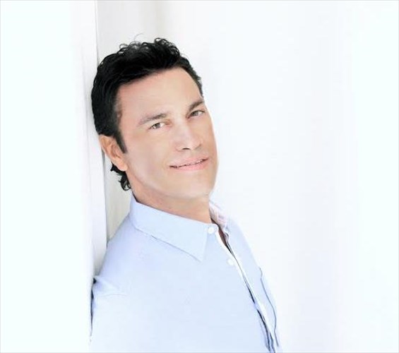 mia-sunaulia-gia-na-ksorkisoume-to-kako-simera