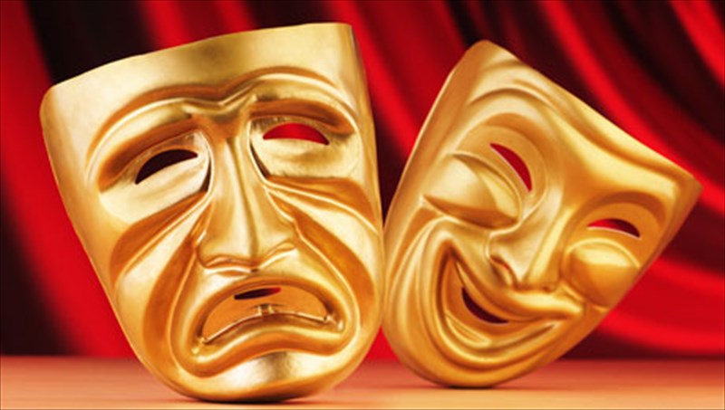 sumposio-gia-ti-skiniki-parousiasi-tou-arxaiou-dramatos