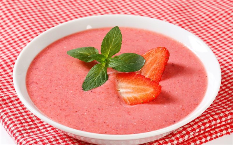 to-neo-trend-sti-soupa-einai-ta-frouta