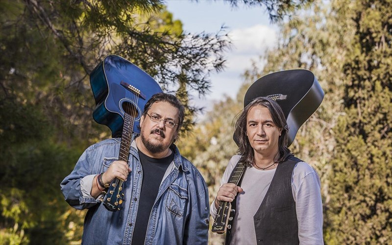 giati-anupomonoume-na-doume-ti-sunaulia-kotsira-maxairitsa-apopse