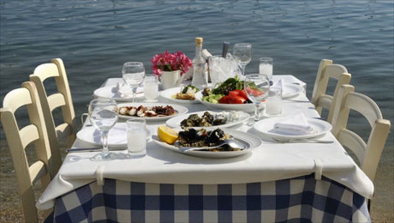 ti-trome-stin-eksodo-mas-kai-ti-mas-kostizei-se-thermides