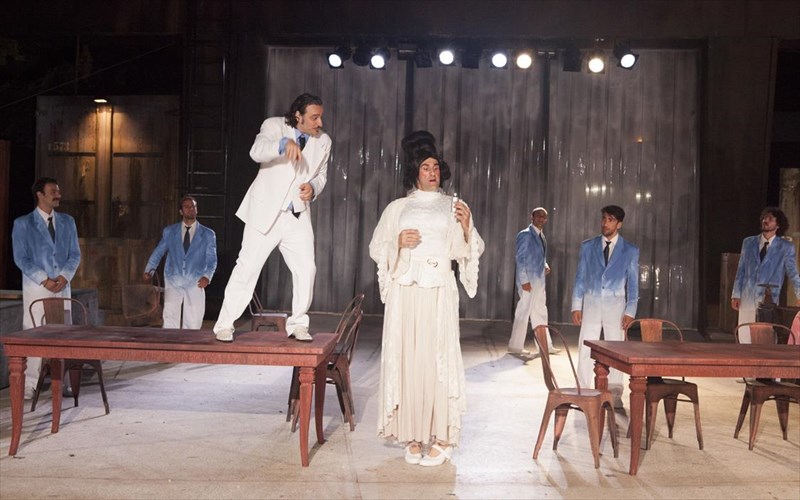 oi-axarnis-ksekinoun-tin-periodeia-tous-apo-ti-thessaloniki